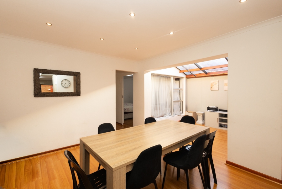 3 Bedroom Property for Sale in Table View Western Cape